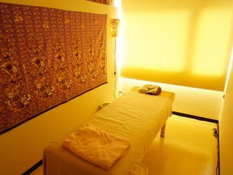 総合リラクゼーション パワーオン 新店店舗内装写真