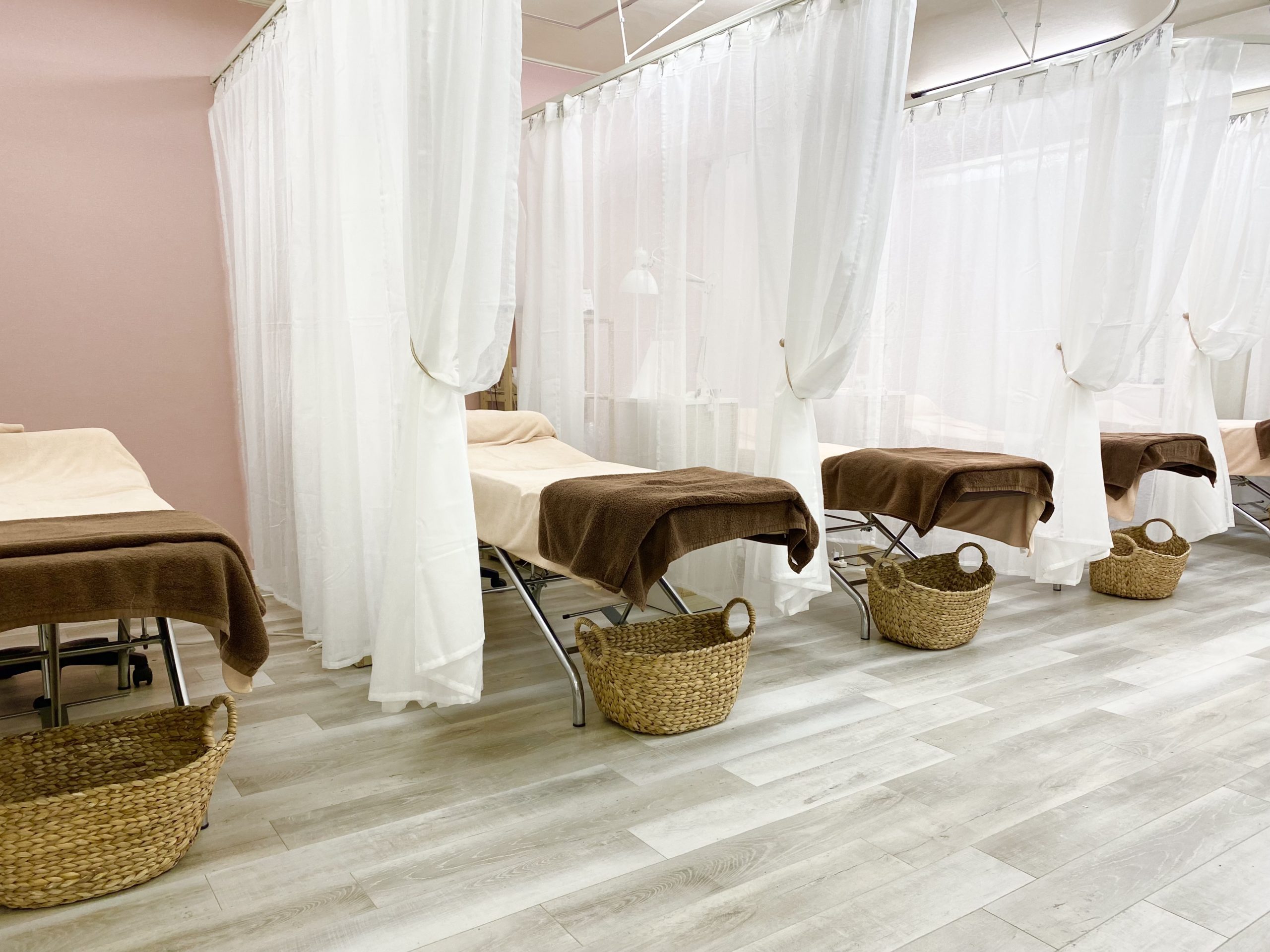 ALICE（アリス）天王寺店店舗内装写真