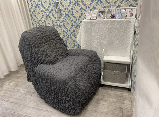 EYELASH & NAIL DECO（デコ）店舗内装写真