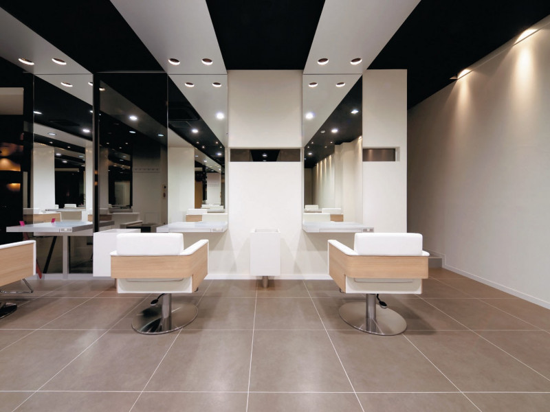 soin de brace &times; nail salon Coffret芦屋店（ソワン ドゥ ブレス）店舗内装写真