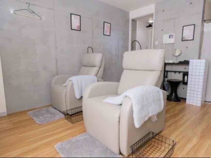 Roco'Lush（ロコラッシュ）新宿南口店店舗内装写真