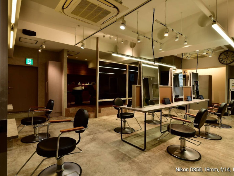 La fith hair room 難波1号店（ラフィス ヘアールーム）店舗内装写真