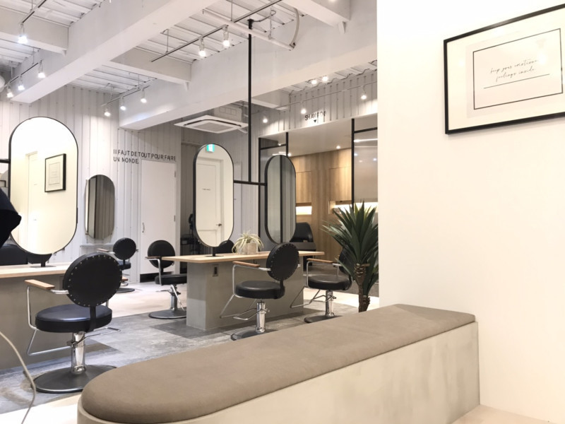 La fith hair fun 池袋店（ラフィス ヘアーファン）店舗内装写真