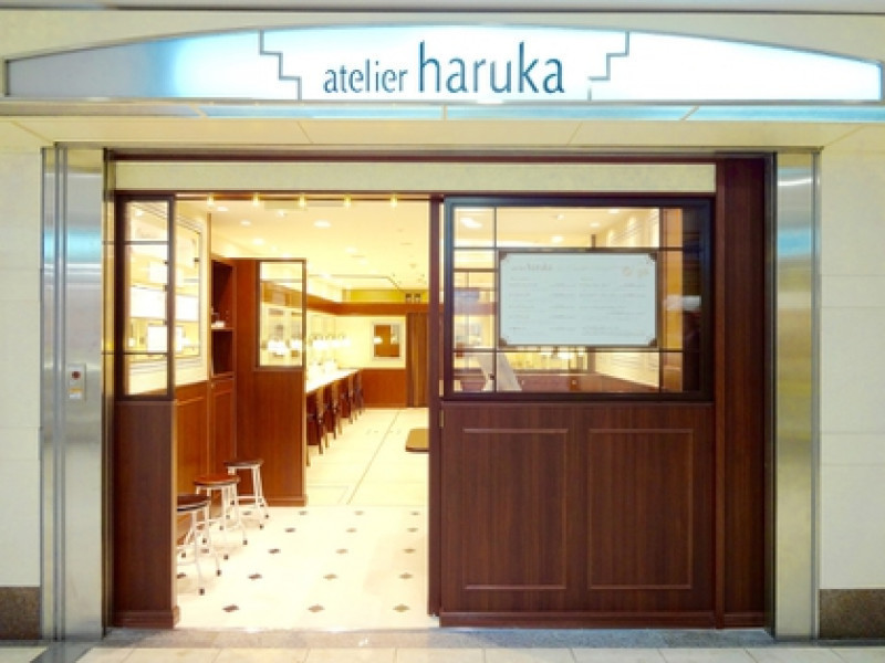 アトリエはるか 名駅サンロード店店舗内装写真