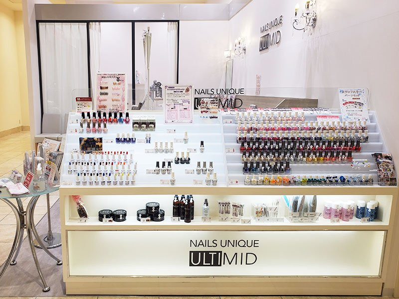 NAILS UNIQUE（ネイルズユニーク）立川高島屋S.C.店店舗内装写真