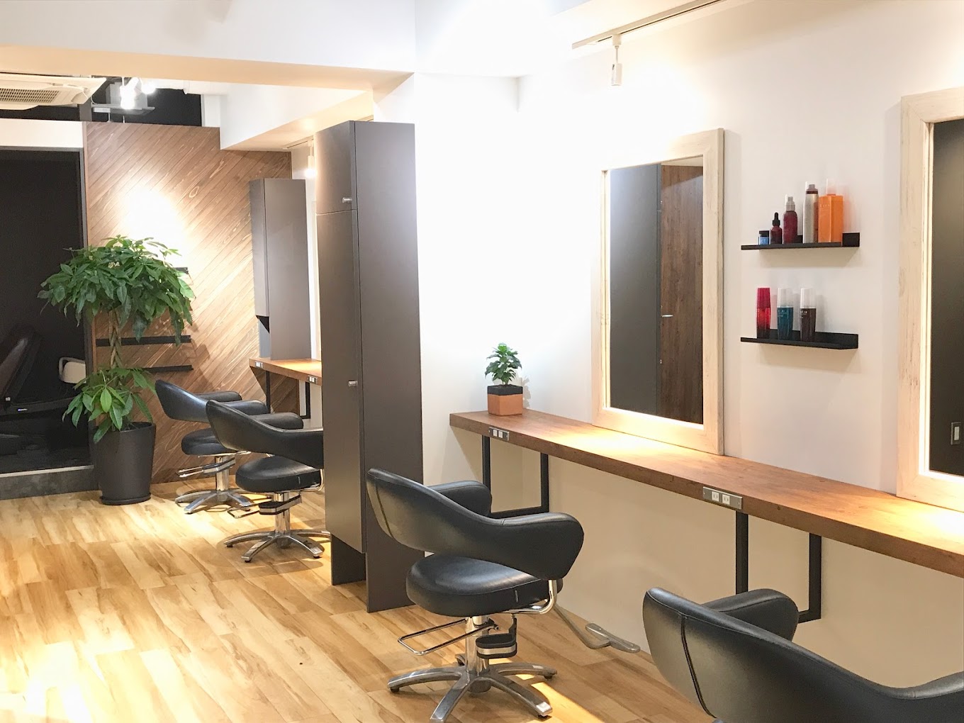 Grege（グレージュ）店舗内装写真