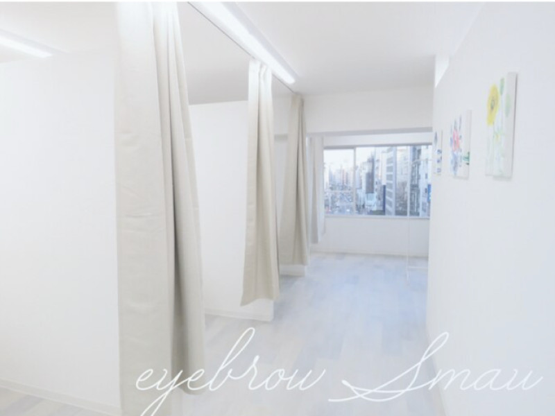 アイブロウサロンSMAU（スマユー）恵比寿店店舗内装写真