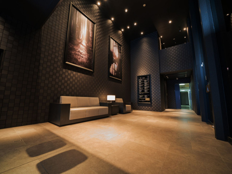 メンズ眉毛サロン Roist（ロイスト）大阪本町店店舗内装写真