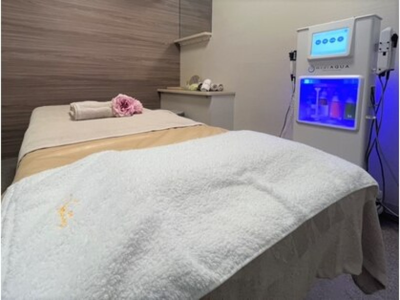 Health&Beauty メディカルサロン HANAHANA（ハナハナ）店舗内装写真