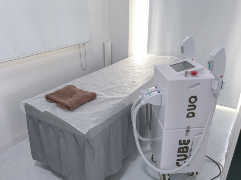 Men&rsquo;s メディカ 神戸店店舗内装写真