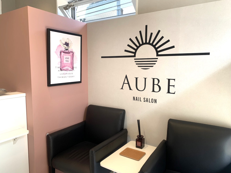 Nail Salon AUBE（オーブ）店舗内装写真