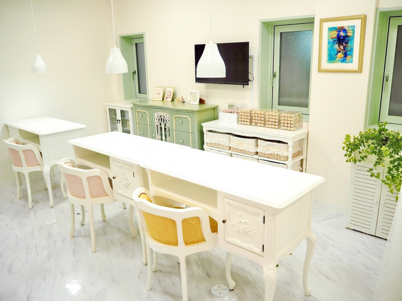 幻之花 Nail （ゲンノハナ ネイル）店舗内装写真