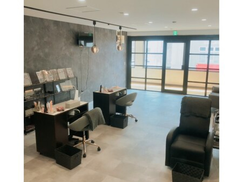 Rairia nail eyelash（ライリア ネイル＆アイラッシュ）小手指店店舗内装写真