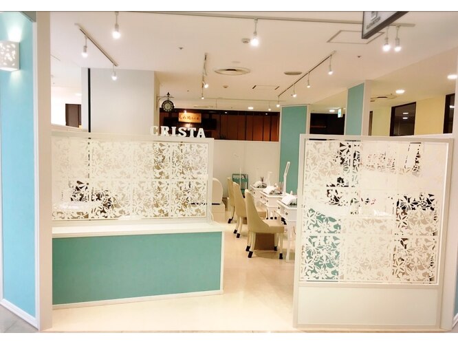 Nail Salon CRISTA（ネイルサロン クリスタ）店舗内装写真