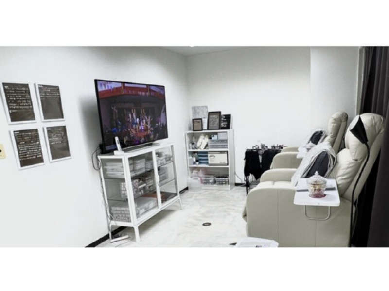 Nail Salon RAYAS（ネイルサロン レイアス）店舗内装写真