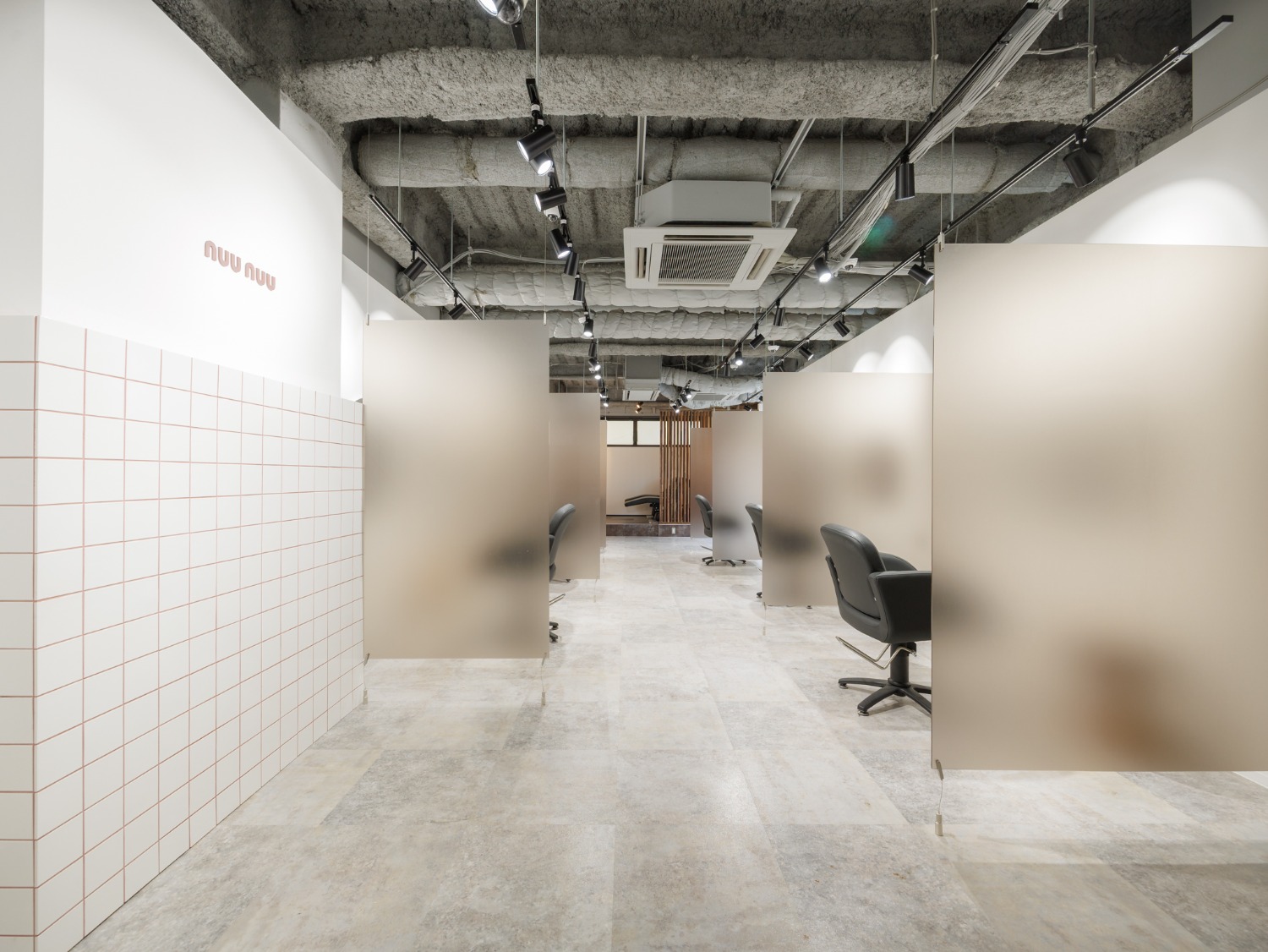 nuu nuu（ヌーヌー）店舗内装写真