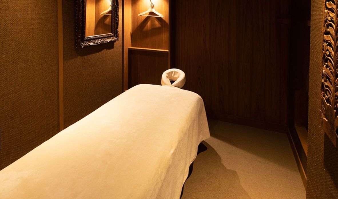 アジアンハーブス 新宿サブナード店店舗内装写真