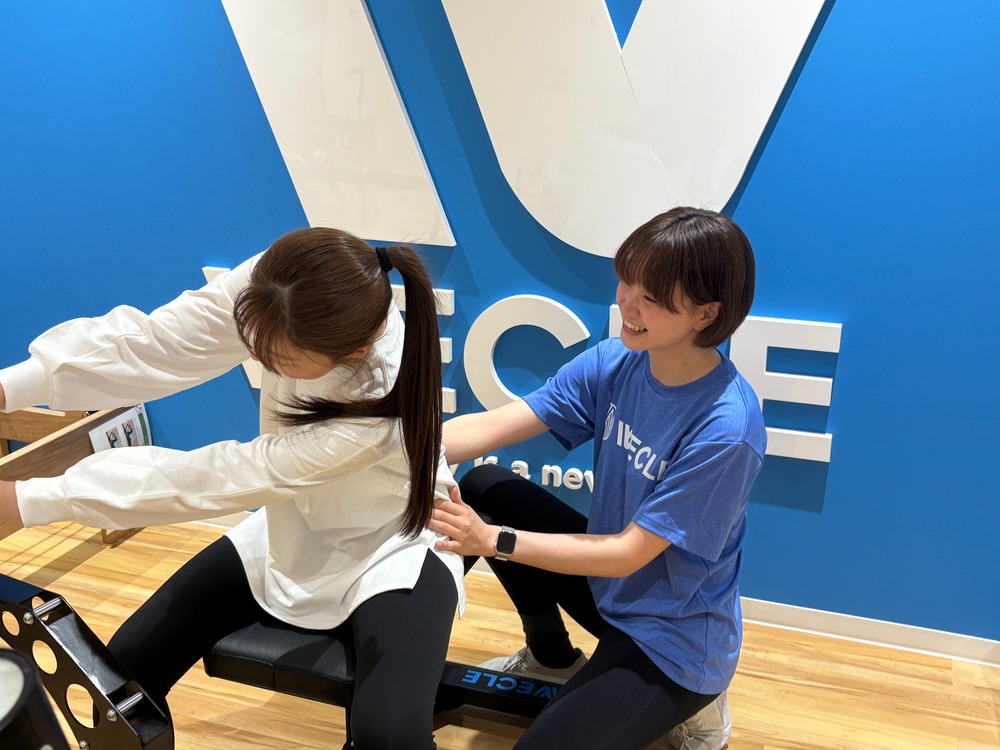 WECLE（ウイークル）三軒茶屋店店舗内装写真