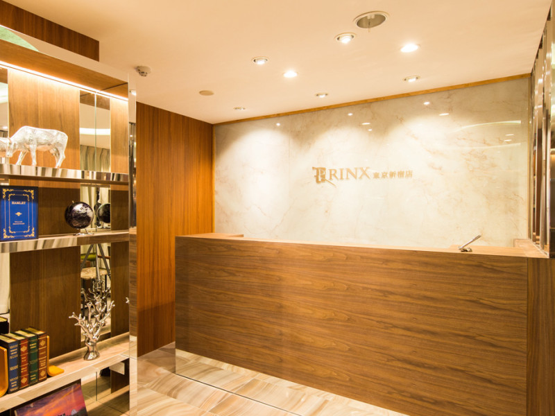 RINX（リンクス）東京新宿店店舗内装写真