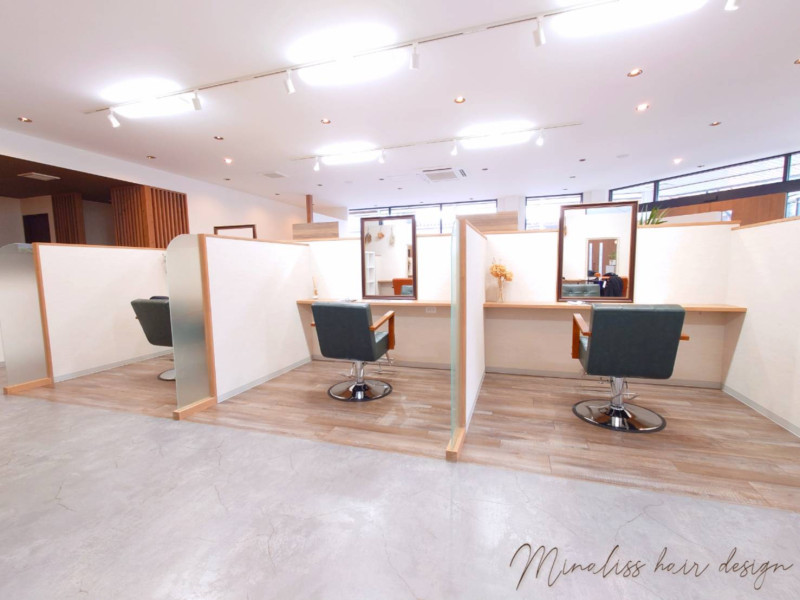 Minaliss hair design（ミナリス ヘアー デザイン）店舗内装写真