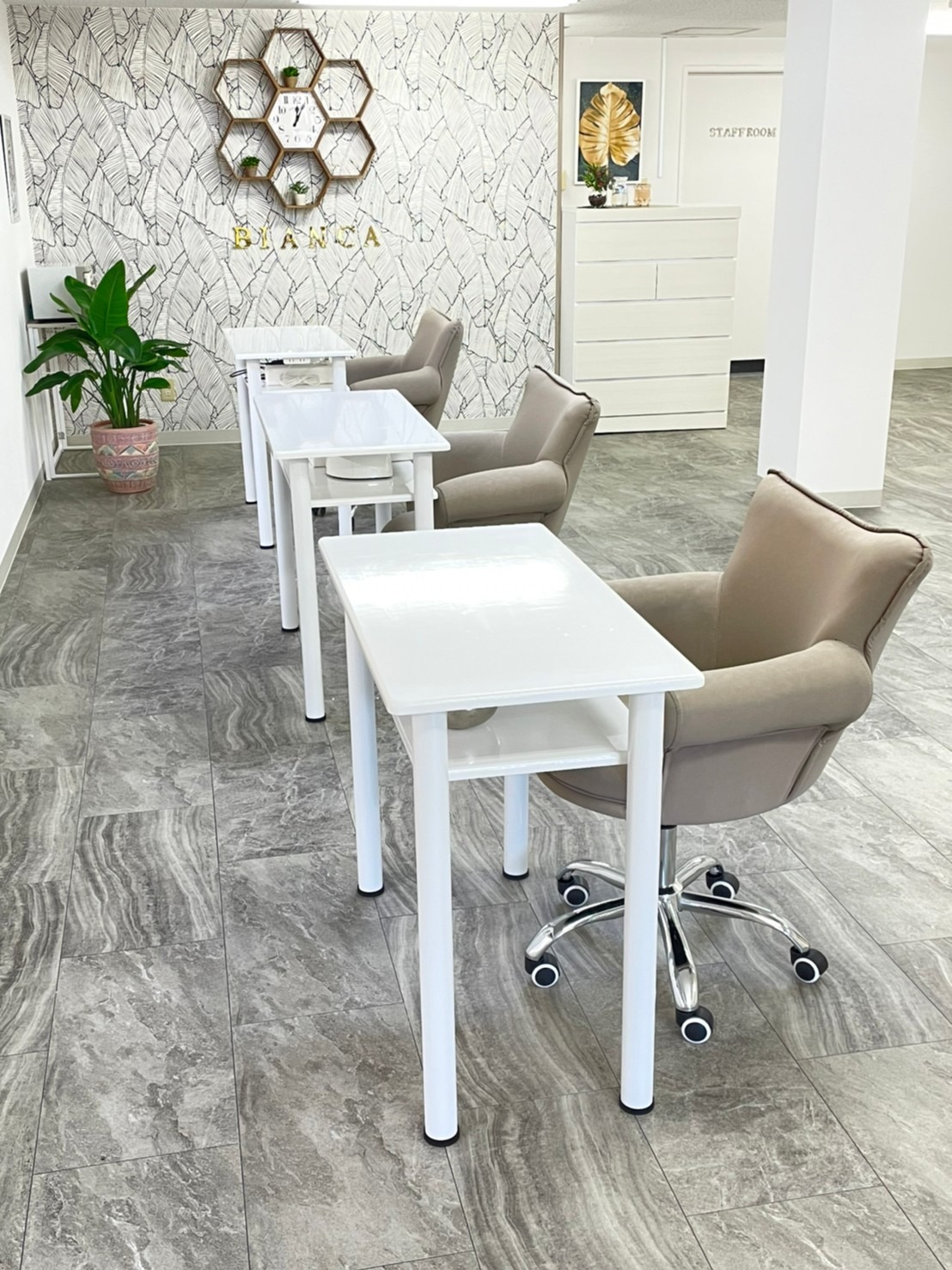 Bianca（ビアンカ）南風原店店舗内装写真