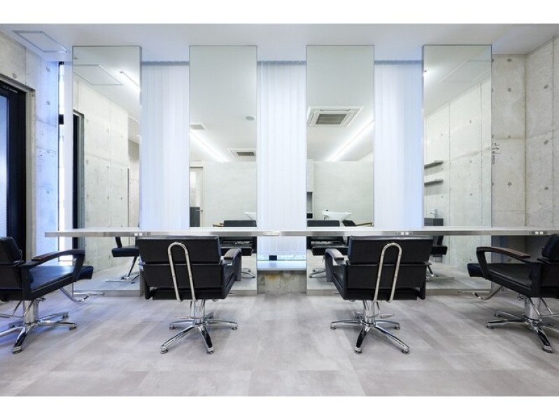 LEON（レオン）赤坂店舗内装写真