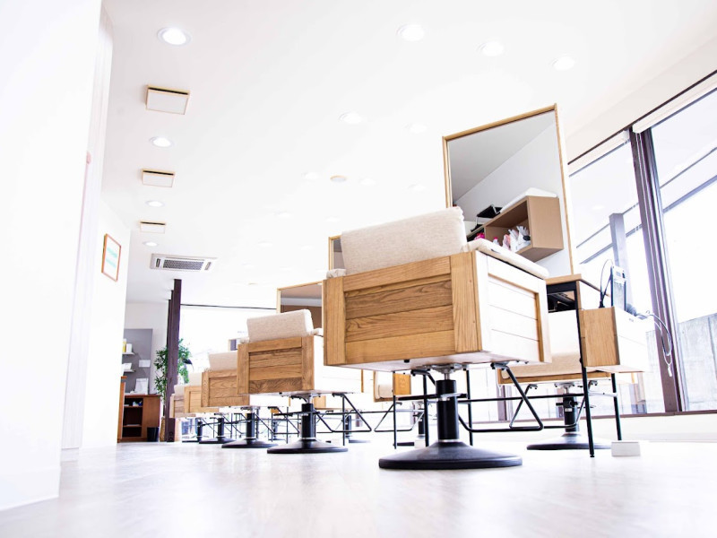 Aries（アリエス）南富山店店舗内装写真