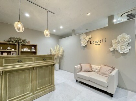 Loweli（ロベリ）野並店舗内装写真