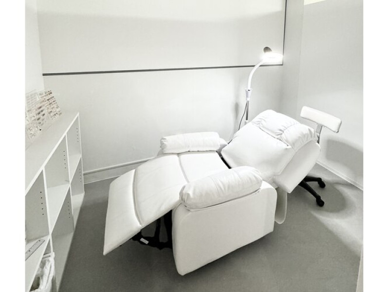 Eye Nail & total beauty salon アイマニ 中目黒店店舗内装写真