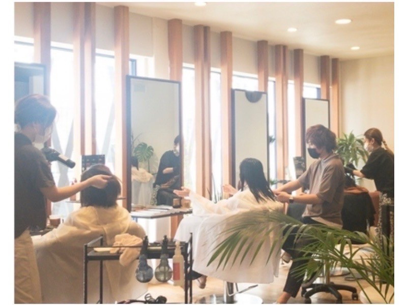 hairsalon EXIA（エクシア）店舗内装写真