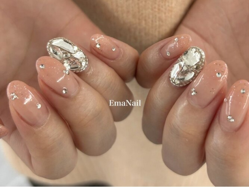 Ema Nail（エマネイル）東大阪店店舗内装写真