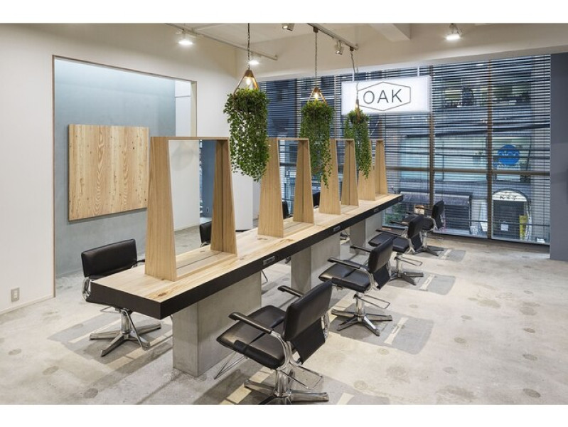 OAK（オーク）恵比寿店舗内装写真