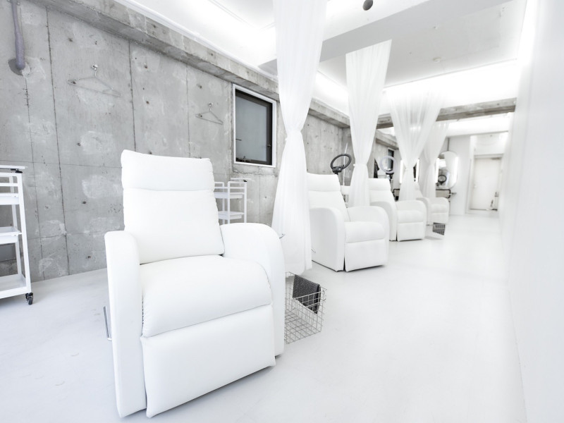 アイブロウ専門店 IVY-LINE (アイビーライン) 川西店舗内装写真