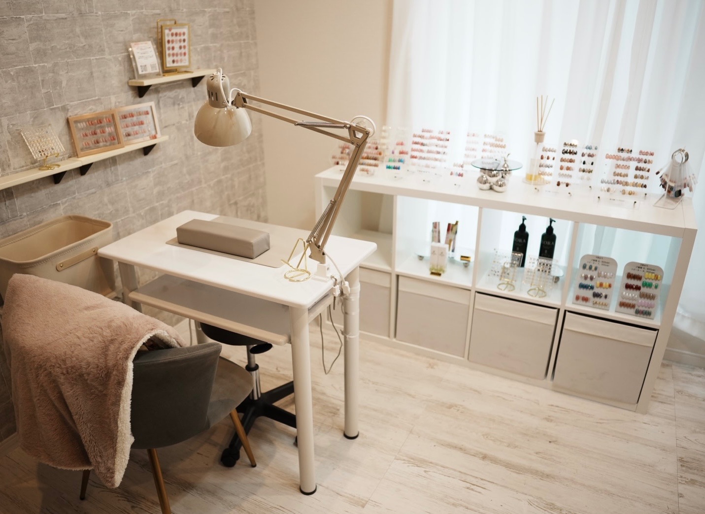 Mia nail（ミアネイル）店舗内装写真