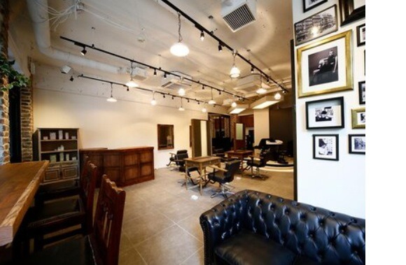 kivi （キヴィ）店舗内装写真