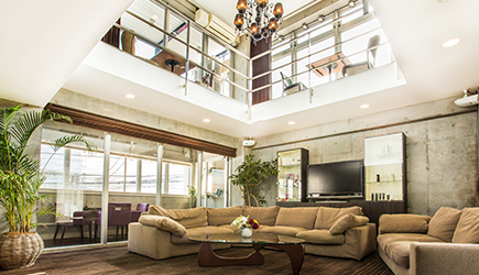 CLEA（クレア） 表参道店店舗内装写真