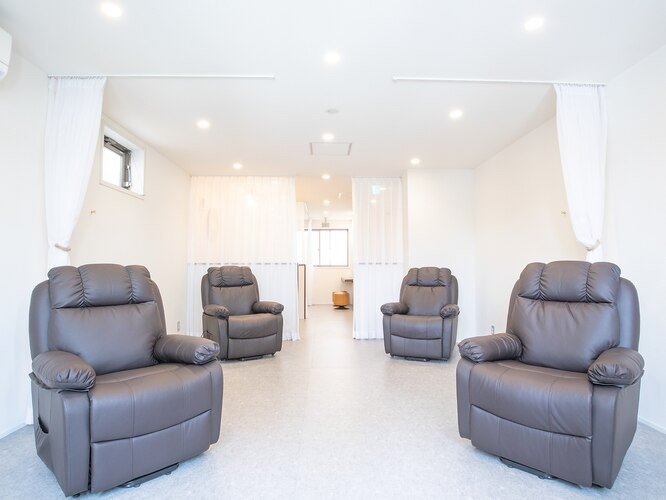 eight eyelash（エイト アイラッシュ）熊谷店店舗内装写真