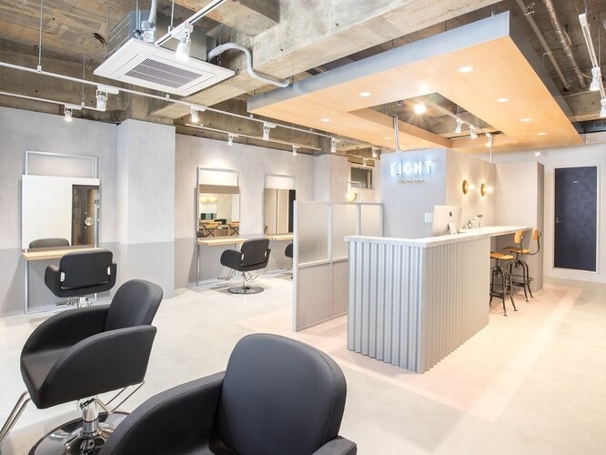 EIGHT yokohama横浜店（エイト）店舗内装写真