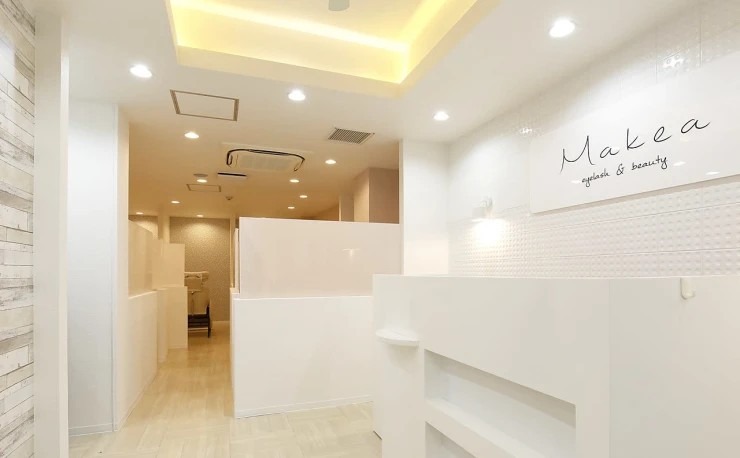 Makea eyelash&beauty（マケアアイラッシュアンドビューティー） まつ毛パーマ専門店 南浦和店舗内装写真