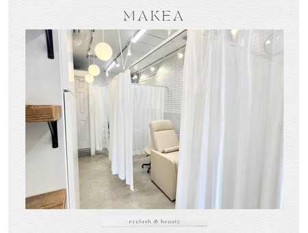 makea eyelash&beauty （マケアアイラッシュアンドビューティー）与野店舗内装写真