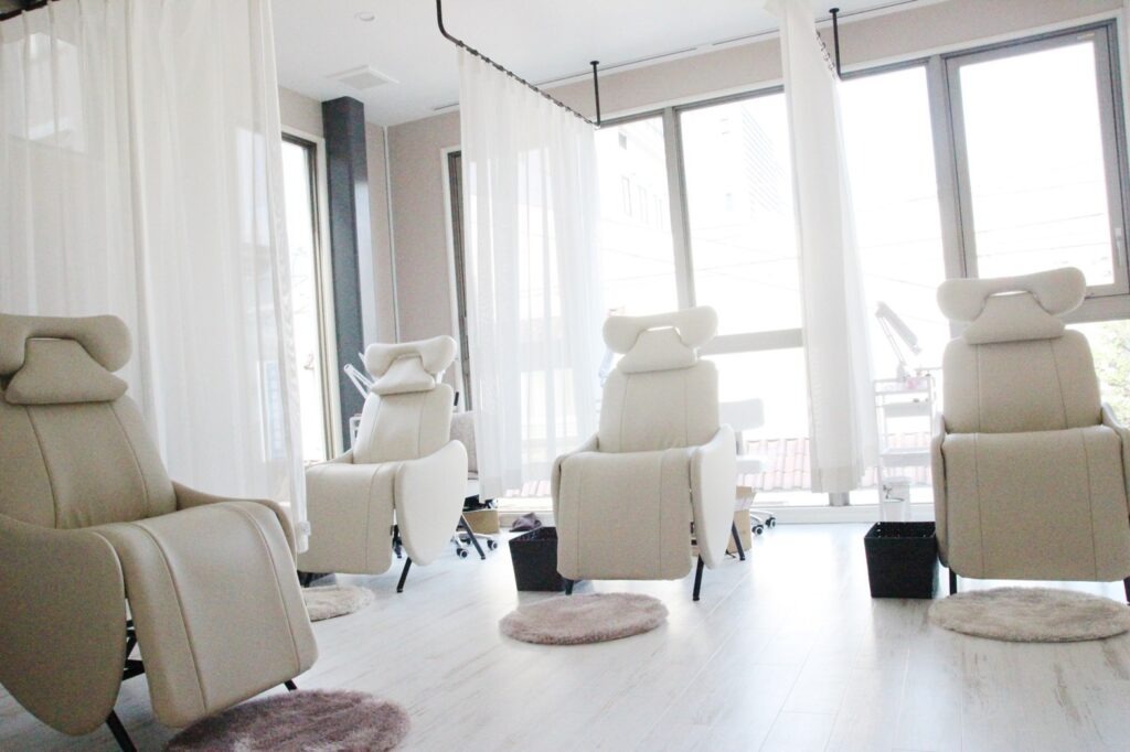 makea eyelash&beauty （マケアアイラッシュアンドビューティー） 川越店舗内装写真