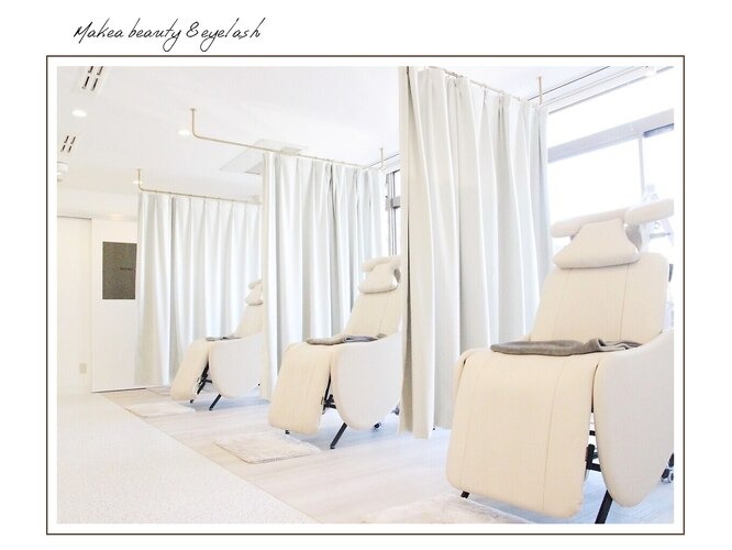 makea eyelash&beauty （マケアアイラッシュアンドビューティー） 戸田公園店舗内装写真