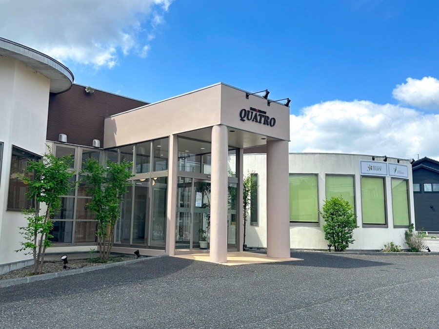 ネイルサロン Allure（アリュール） & アイラッシュサロン ETERNO（エテルノ） 戸祭店店舗内装写真