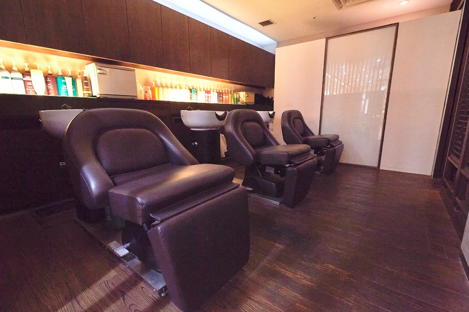 サロン写真5