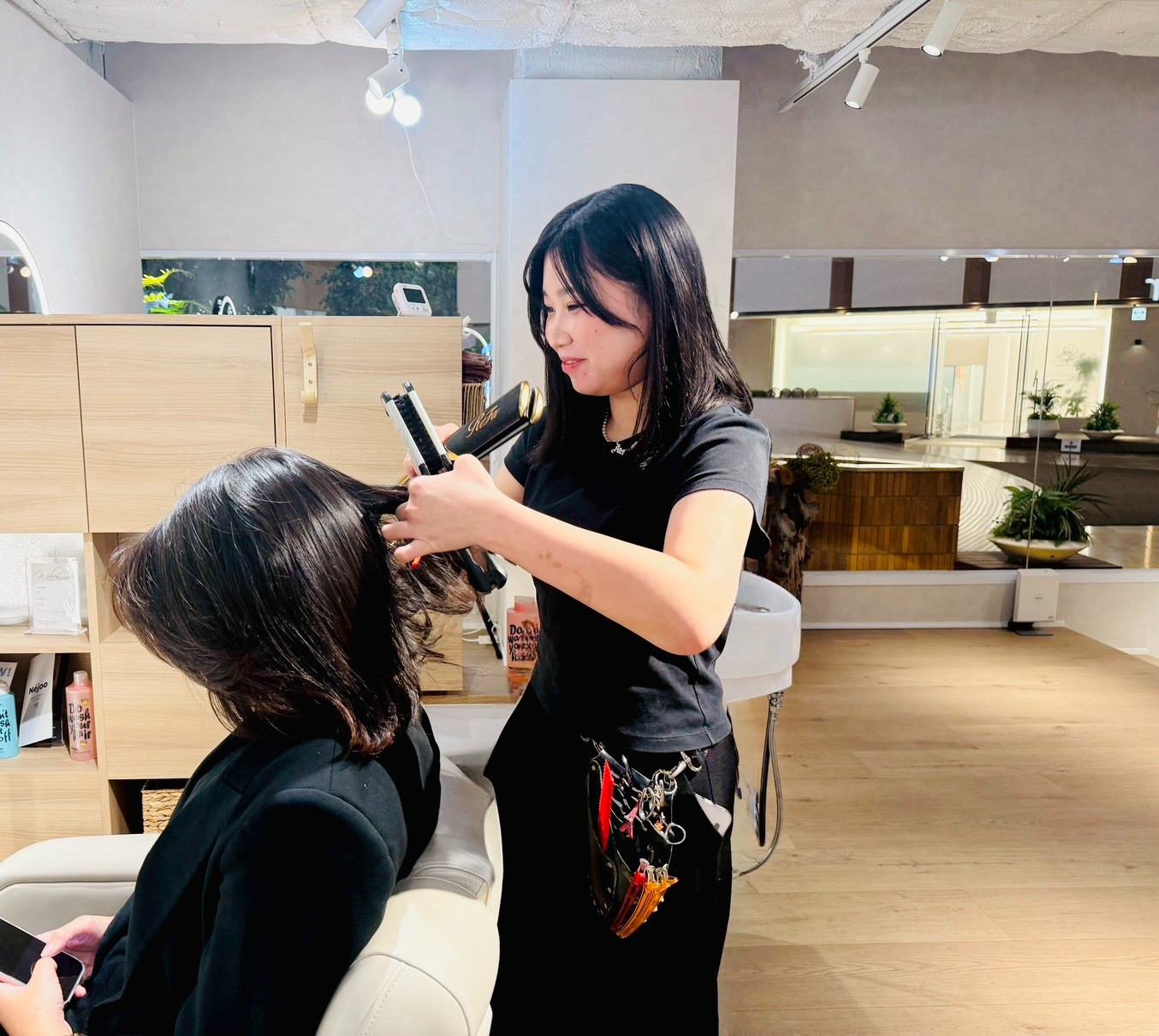 サロン写真3