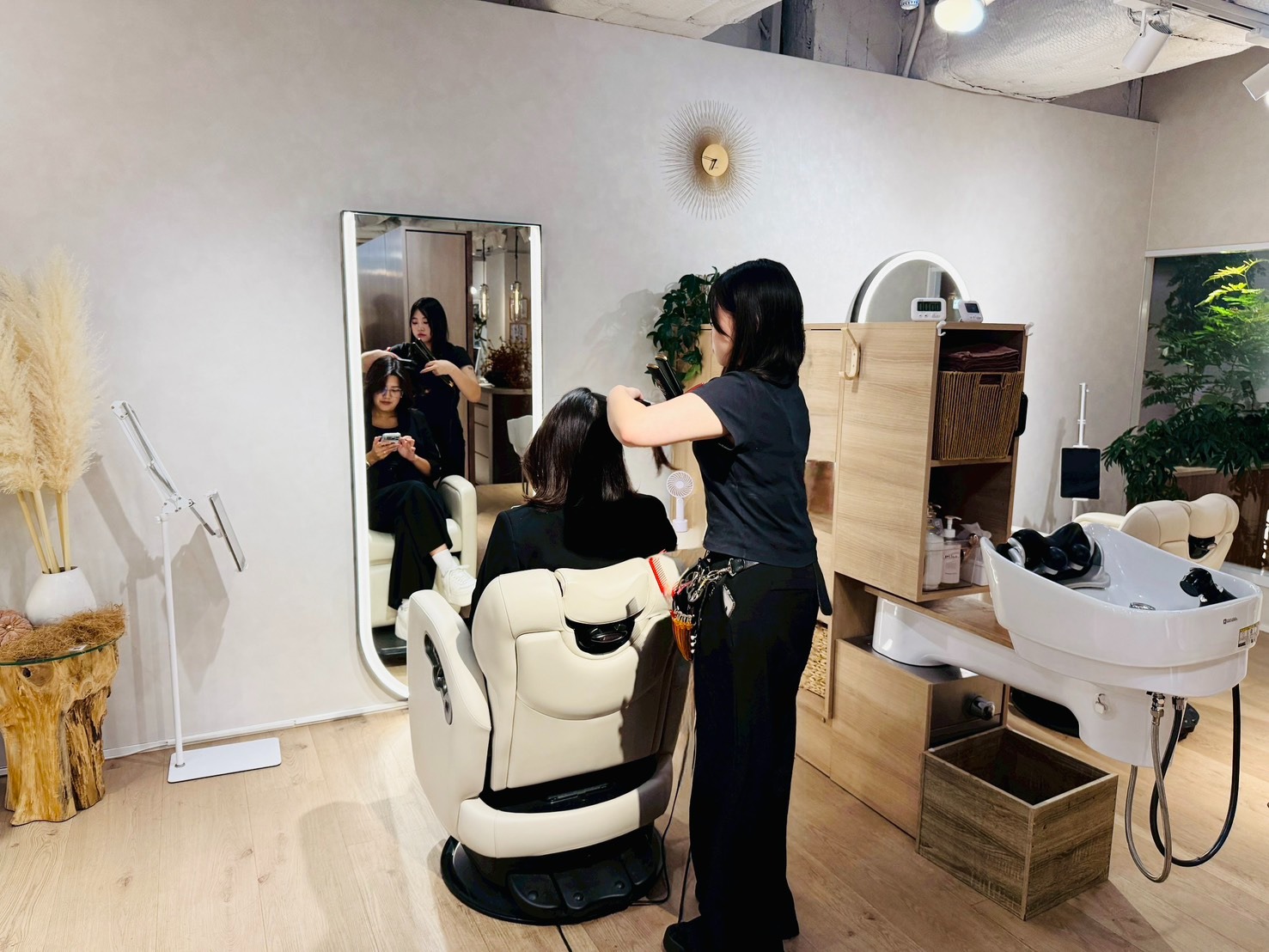 サロン写真2